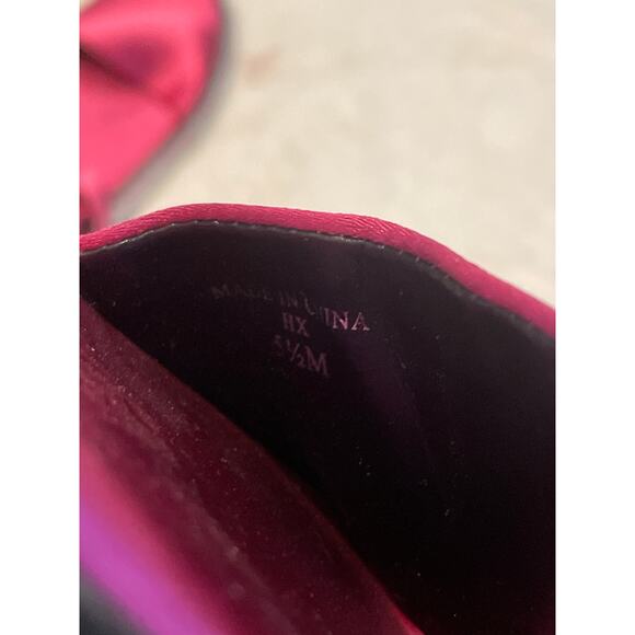 CHARLES DAVID Shimmy Satin Sandals 5.5 Ankle Strap Studs Berry Pink Fuchsia $169 - Picture 8 of 8